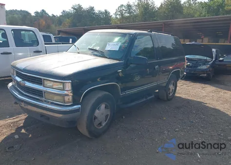 1997 Chevrolet Tahoe from USA, damaged, VIN 3GNEK18R4VG124274